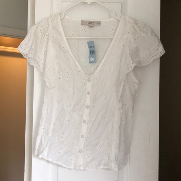 NWT LOFT White Eyelet Top - Picture 1 of 4